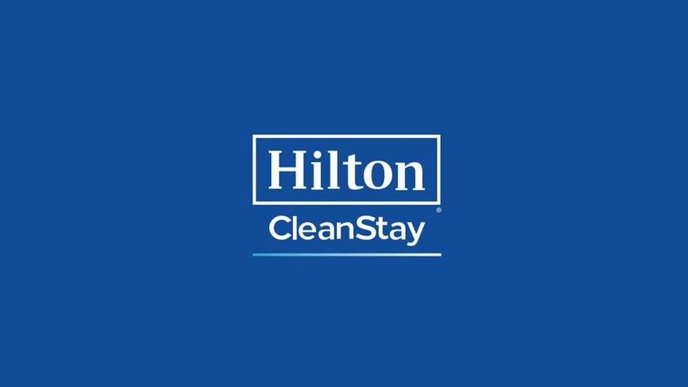 Hampton Inn & Suites Wichita-Northeast Екстериор снимка