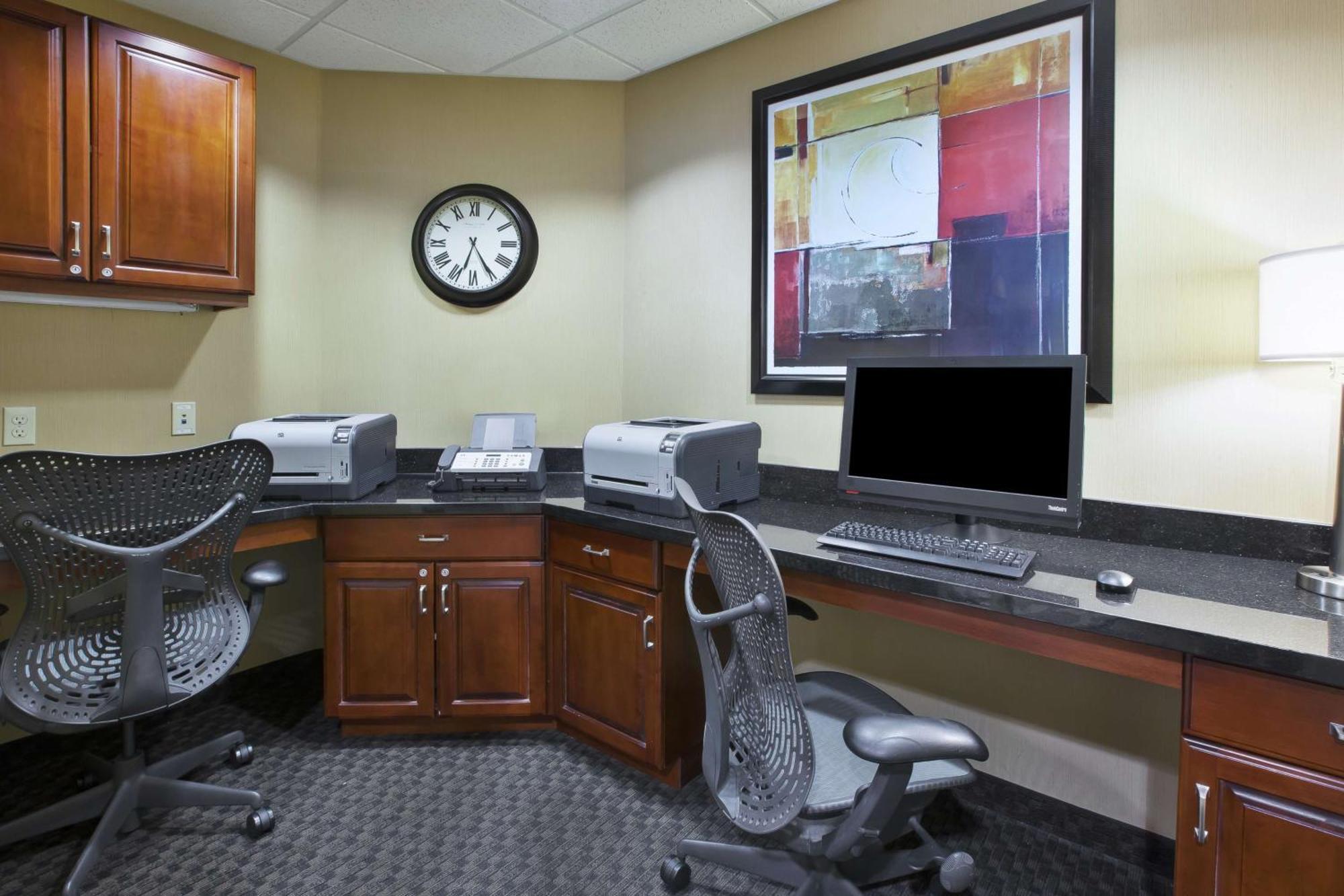 Hampton Inn & Suites Wichita-Northeast Екстериор снимка